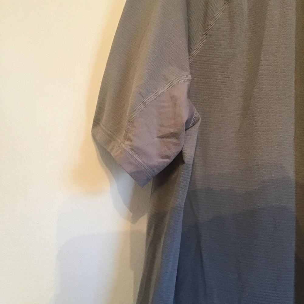 Lululemon Crew Neck Short Sleeve Tee
Silver Slate - Picture 6 of 6